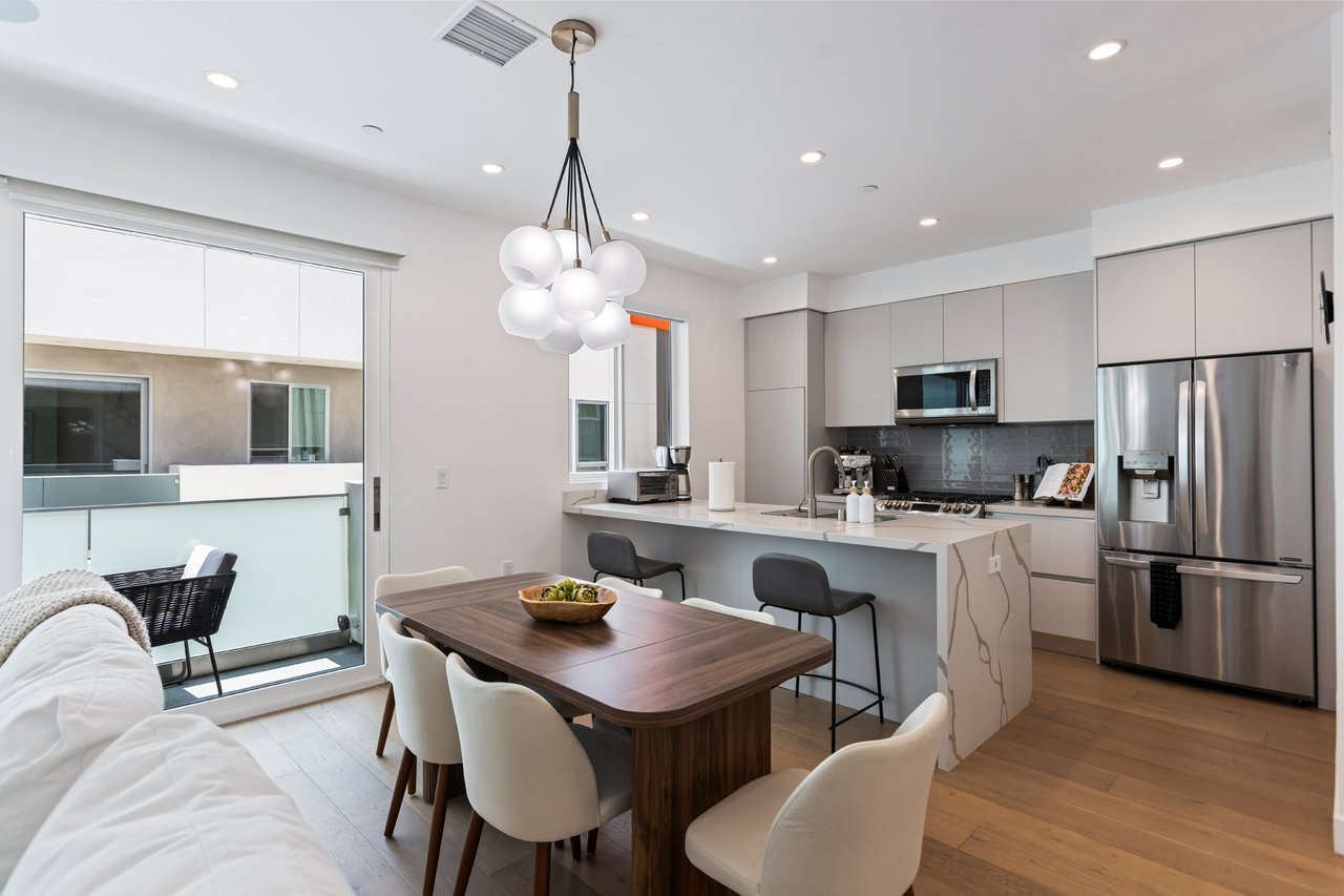 3B/3.5B Designer Home located in Prime Location