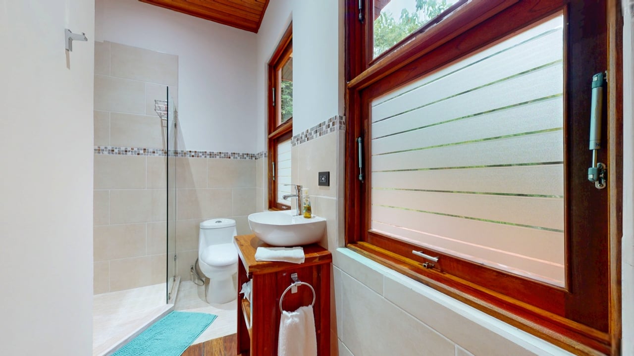 Ocean-View Luxury Home in Ojochal with Sunset Views and Retreat Potential