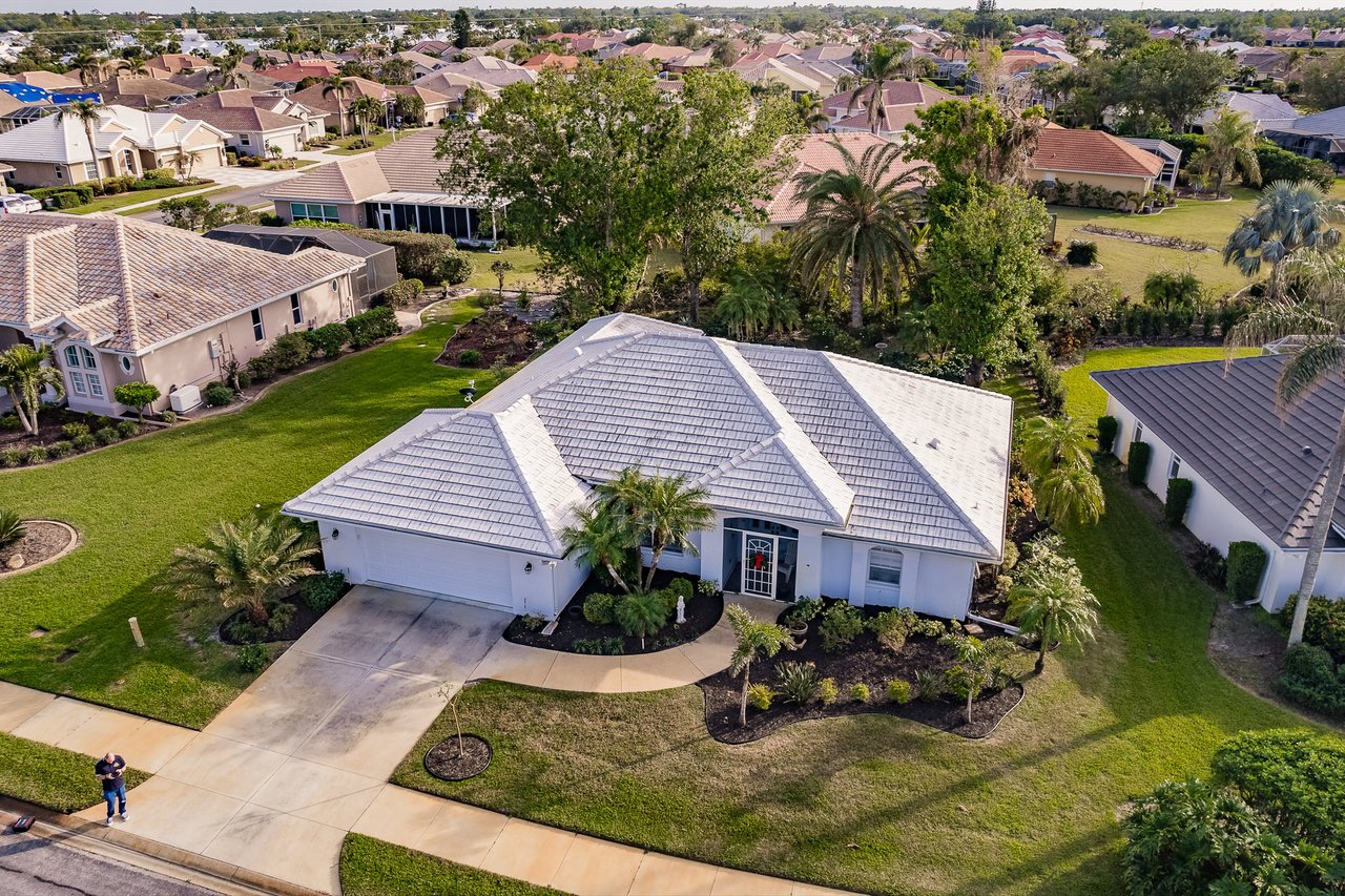 728 THISTLELAKE DR
