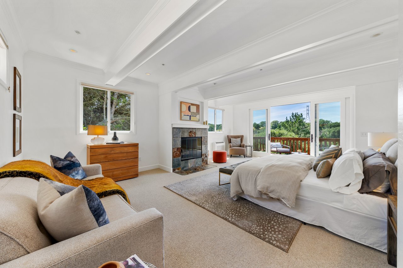 Expansive & Private Novato Estate