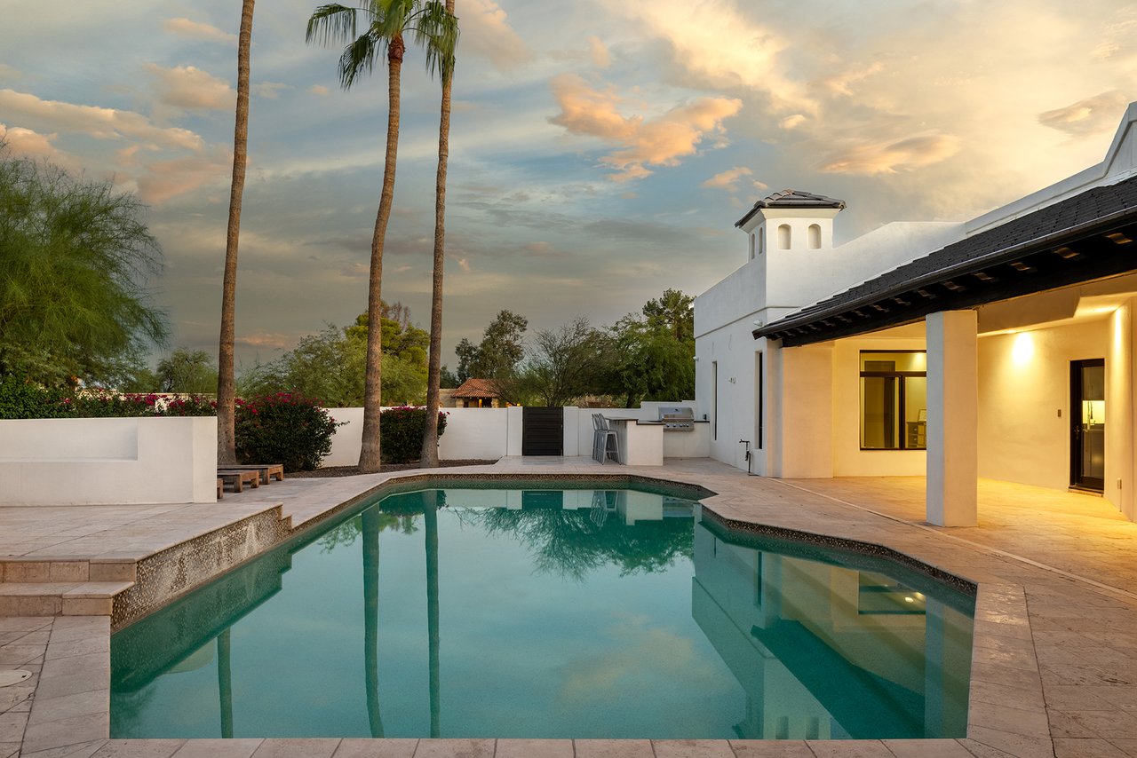 6718 E SAN JUAN Avenue