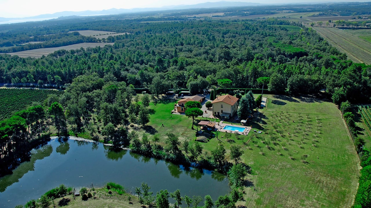 VILLA DI MEZZO