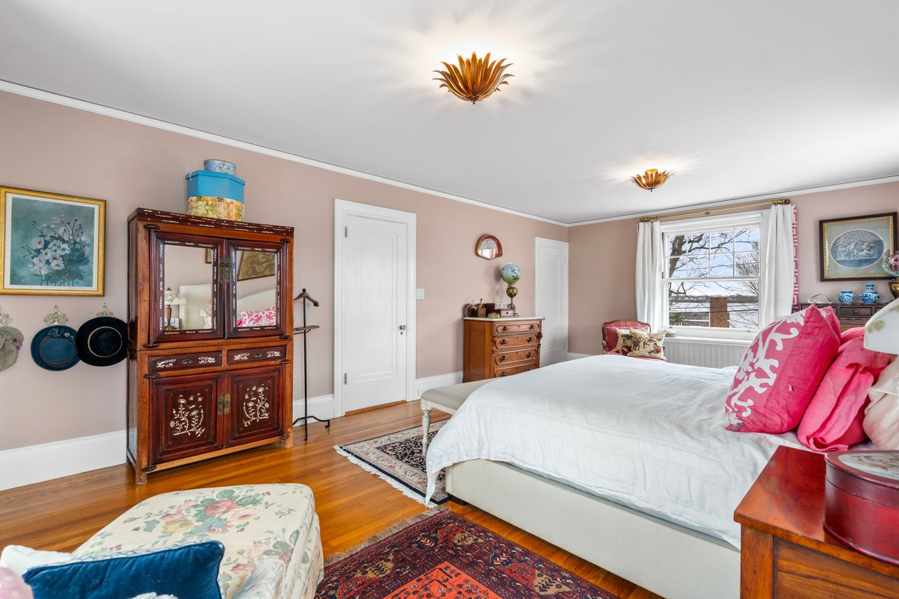 25 Seaview Avenue