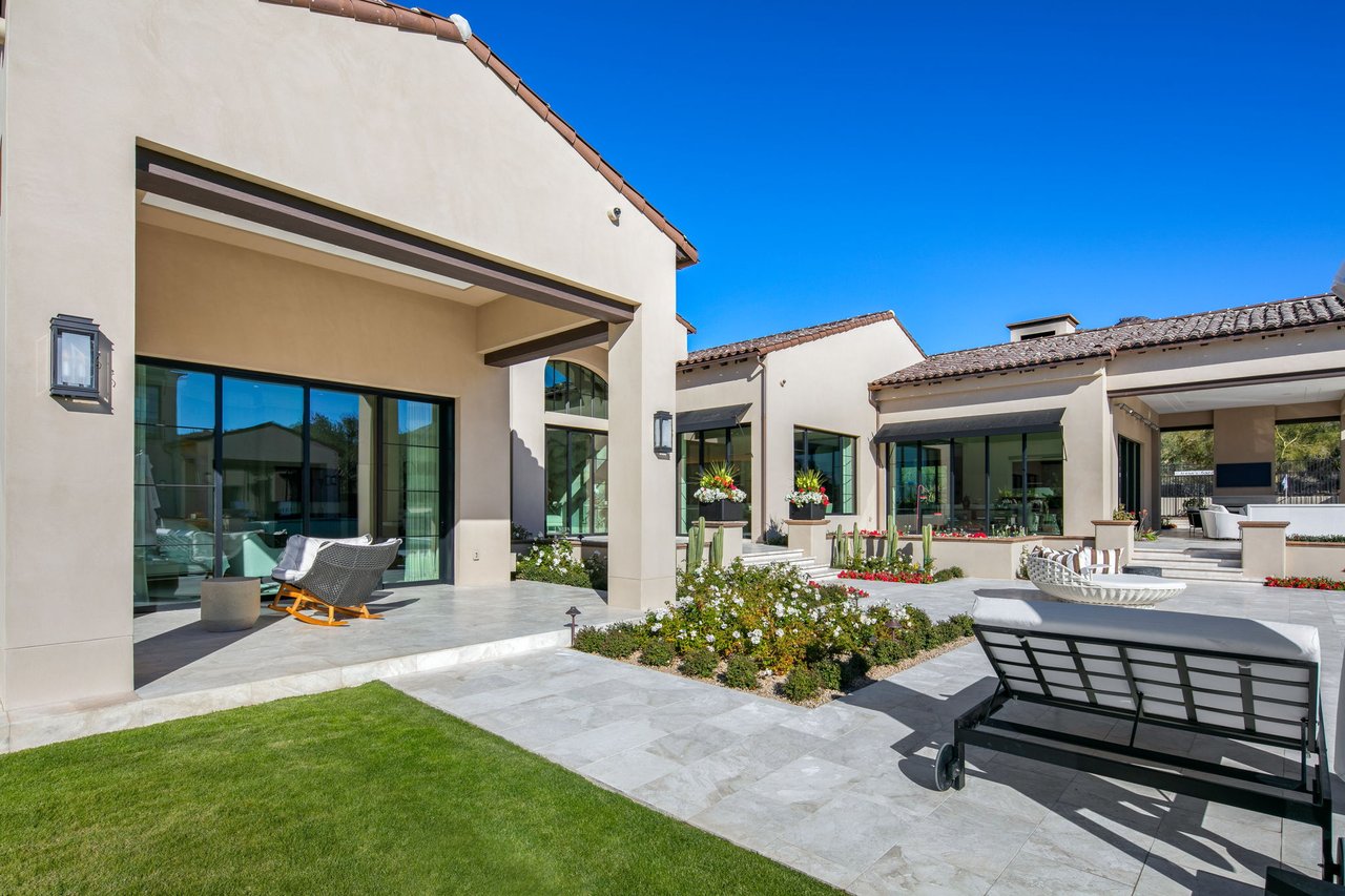 10927 E Windgate Pass Drive, 1519