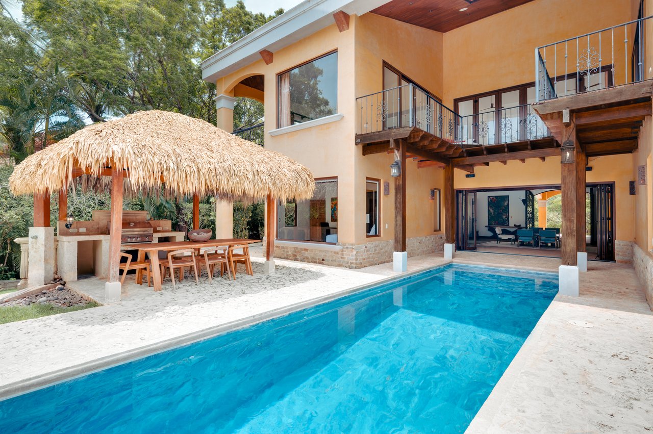 Casa Neptuno Beachfront Home  - Hacienda Pinilla