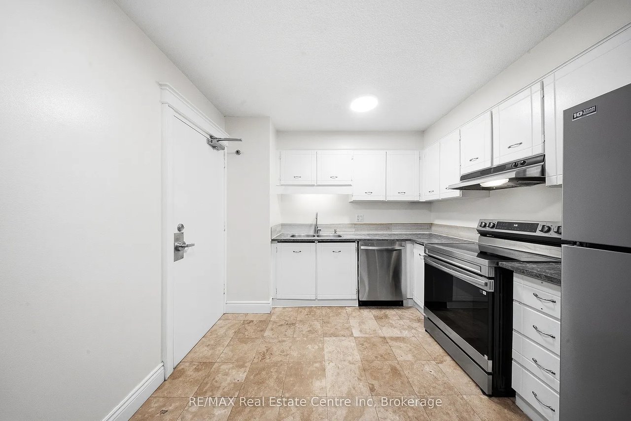 20 Mississauga Valley Blvd 1204