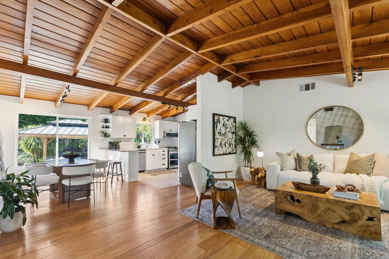 2645 Buenos Aires Ct