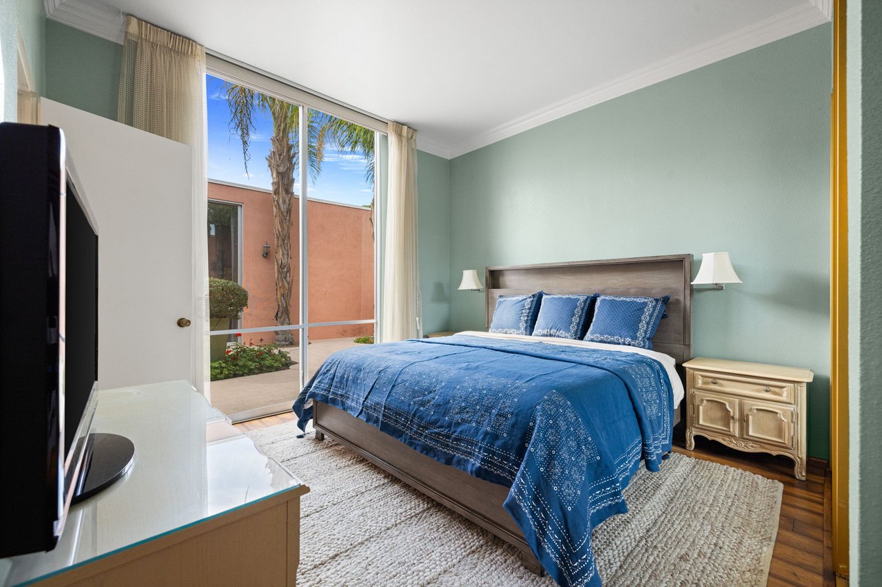 47115 El Menara Circle, Palm Desert