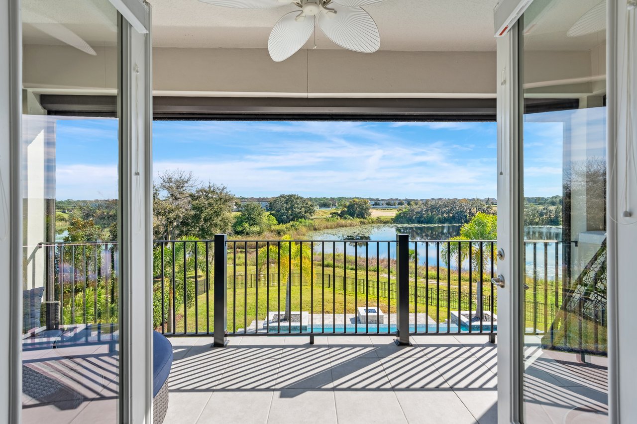 15606 Shorebird Lane