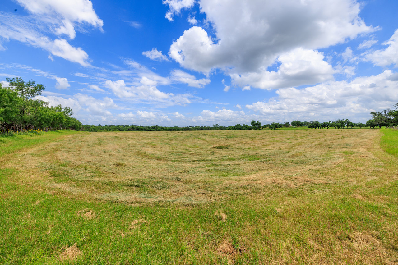 Live Oak Creek Ranch 