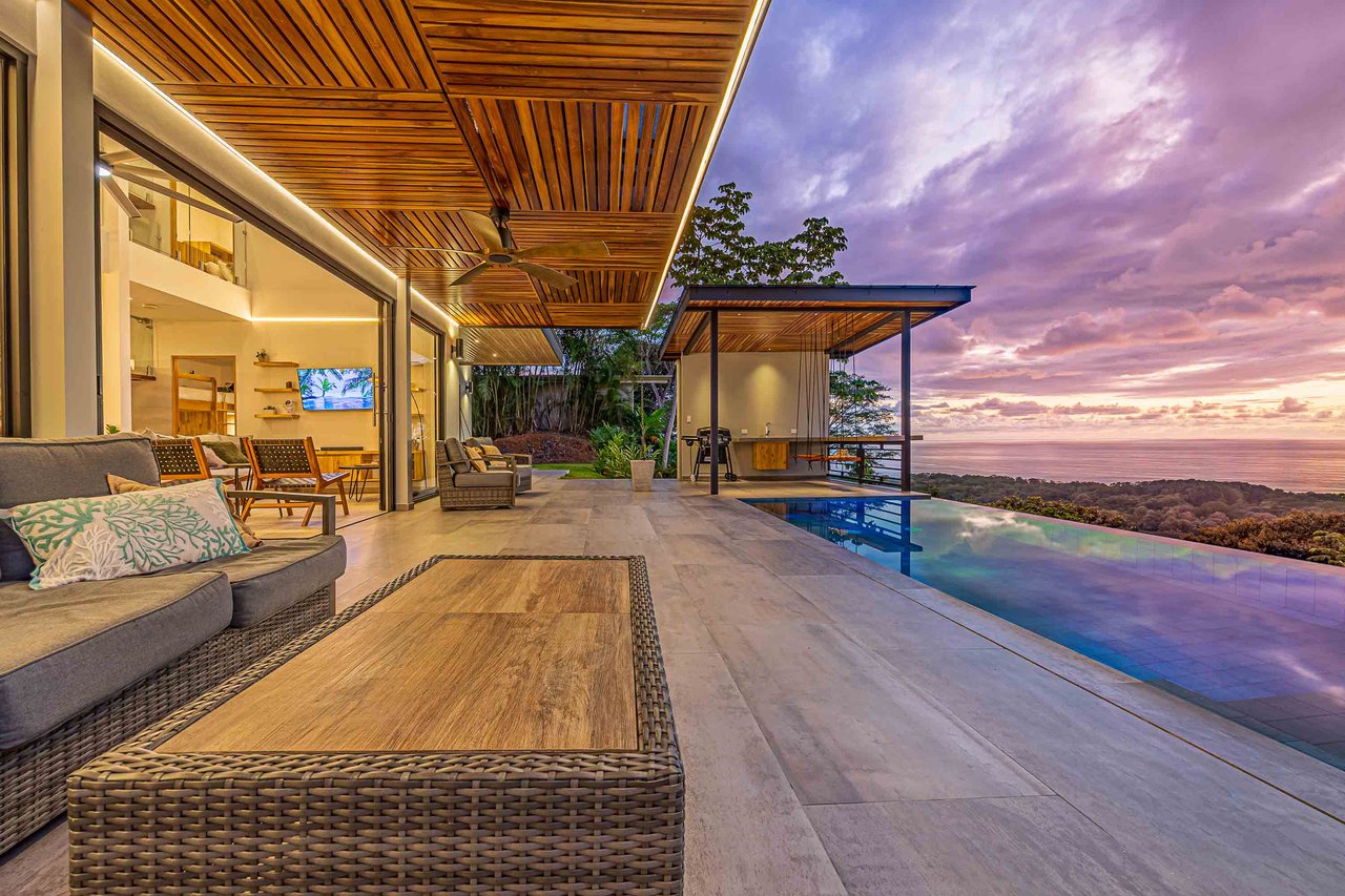 Exclusive Luxury Villa with Infinity Pool