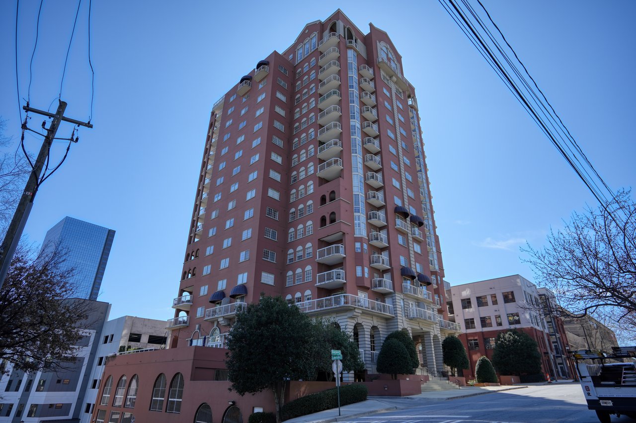 Villa at Buckhead Heights