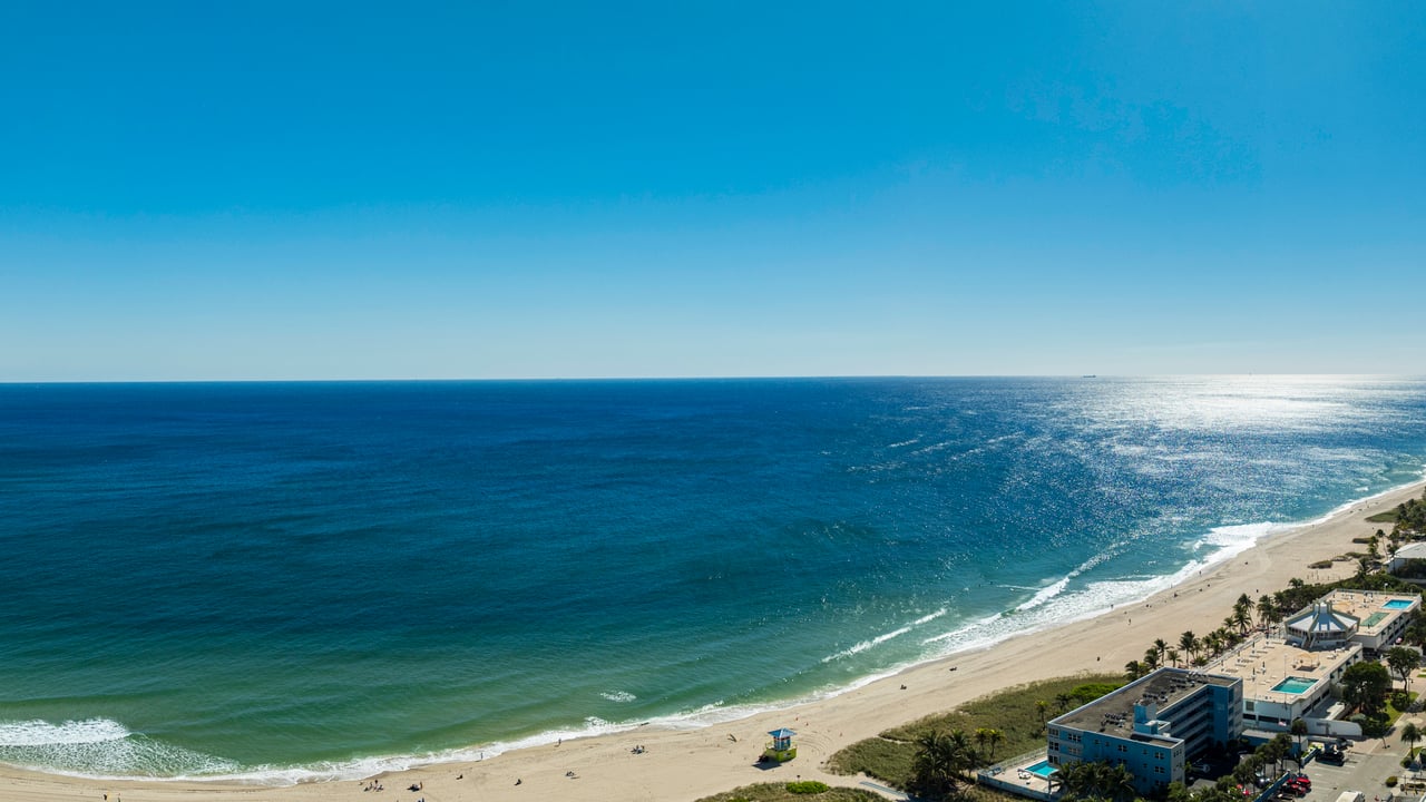 W Pompano Beach Hotel & Residences
