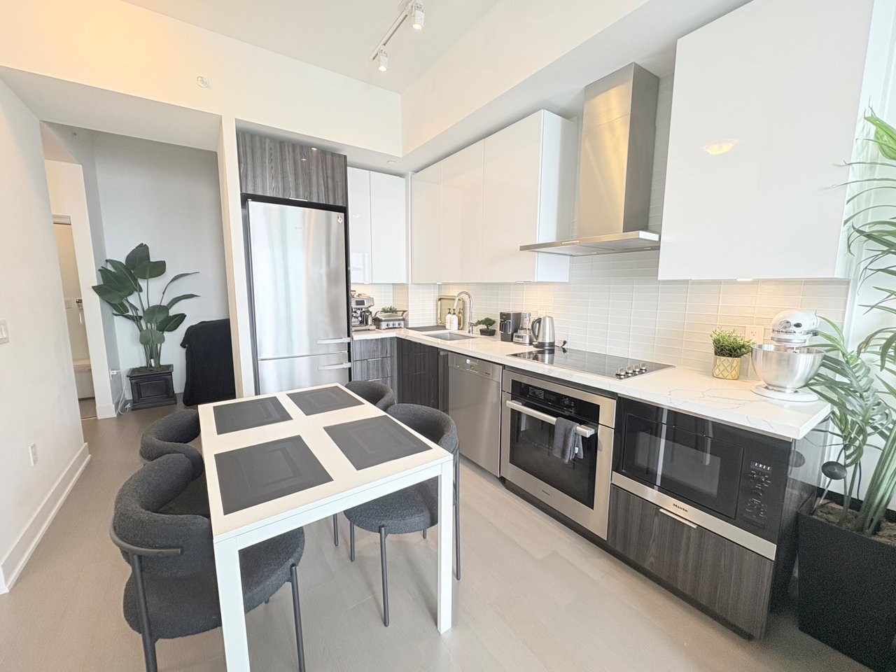 20 Shore Breeze Drive Unit: 4505