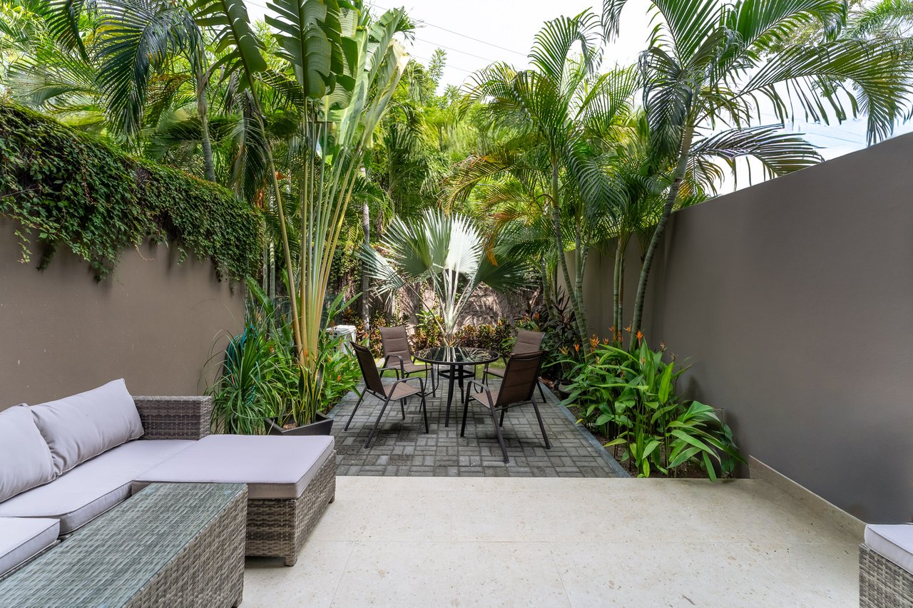 1 Bedroom, Condo, Mixie 103