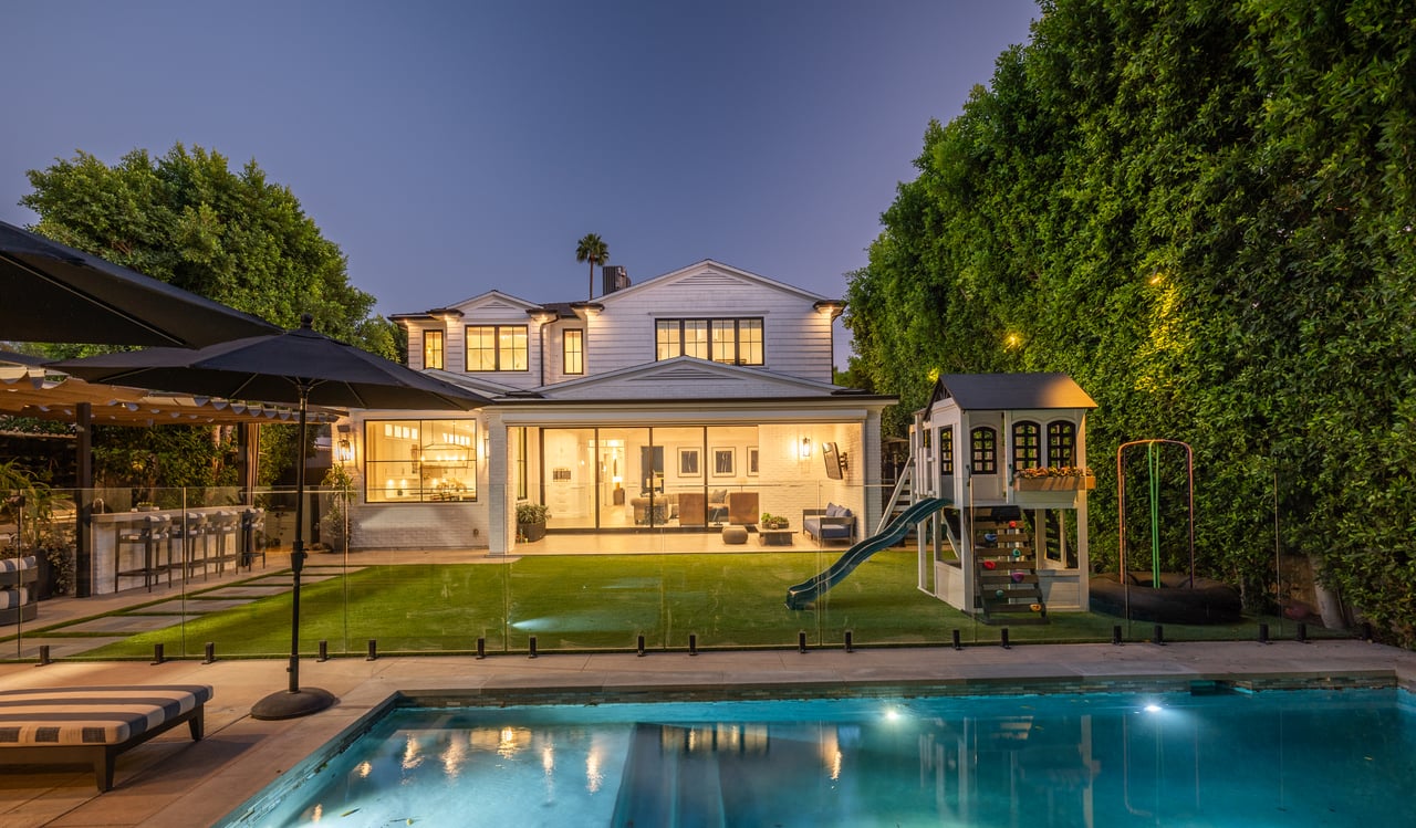 10439 Valley Spring Ln, Toluca Lake