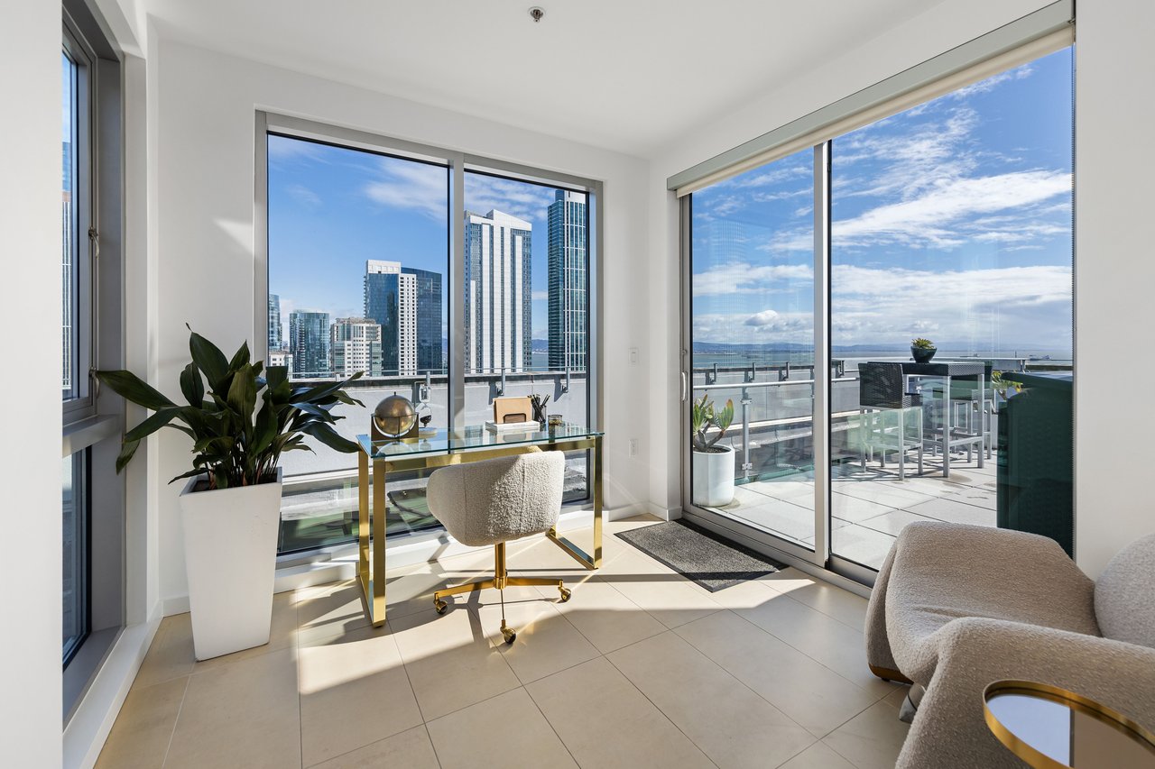 Three-Level SoMa Bay View Penthouse