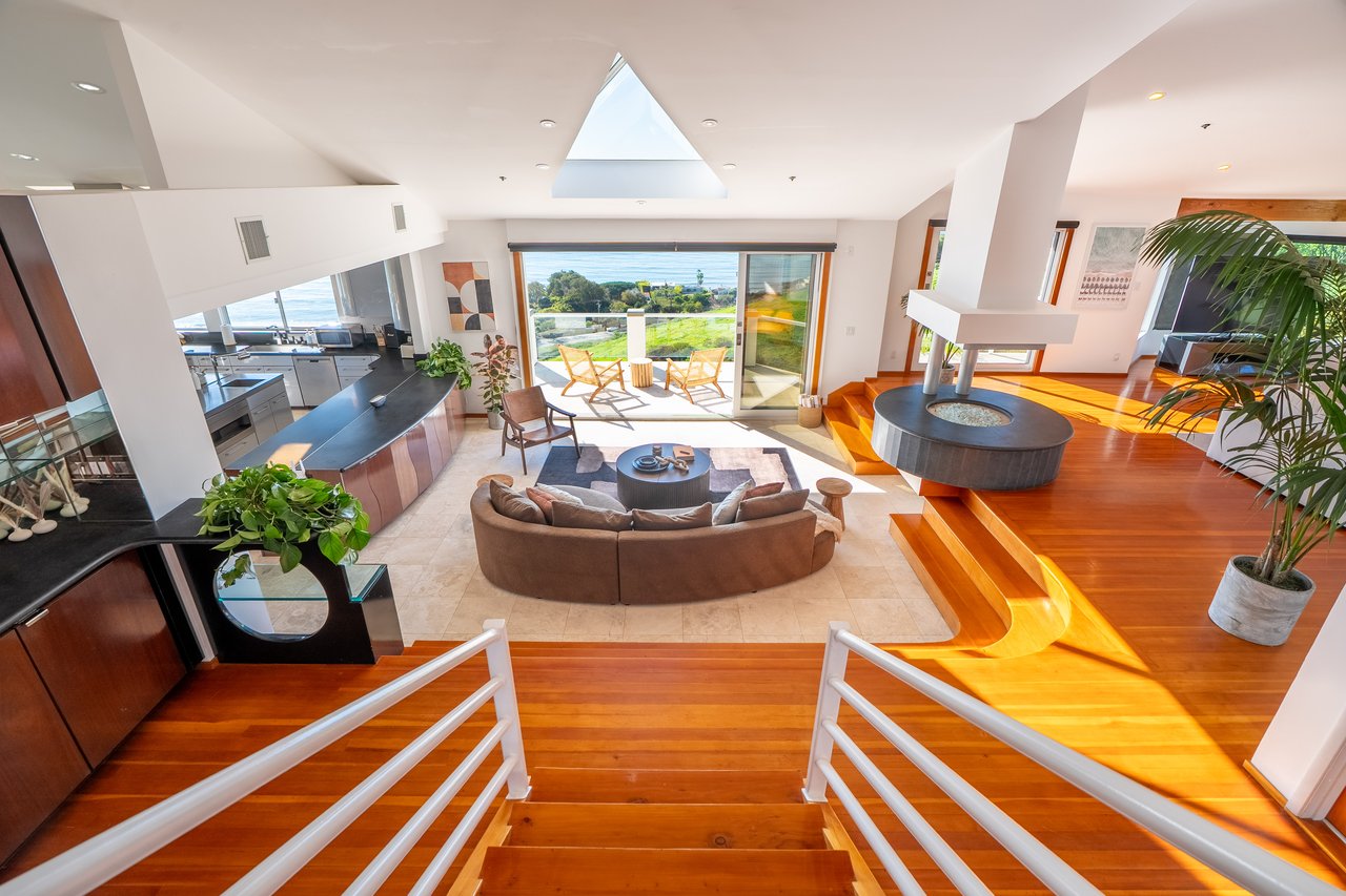 Casa Bianca by Oraklus