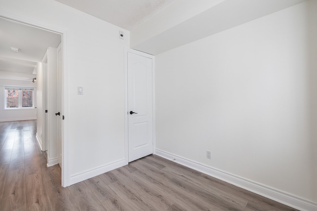 12 Sudbury St #802