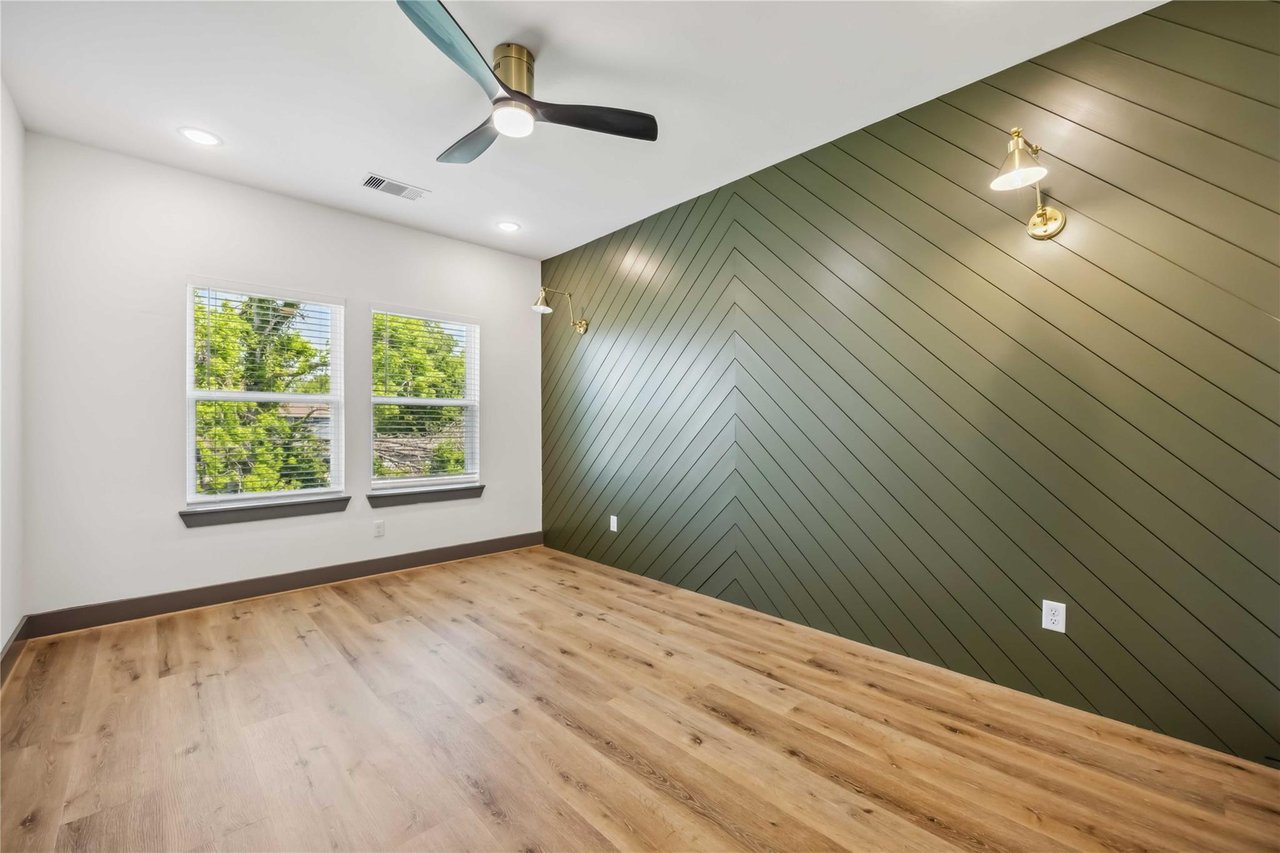 8013 Ritz St Unit A/B