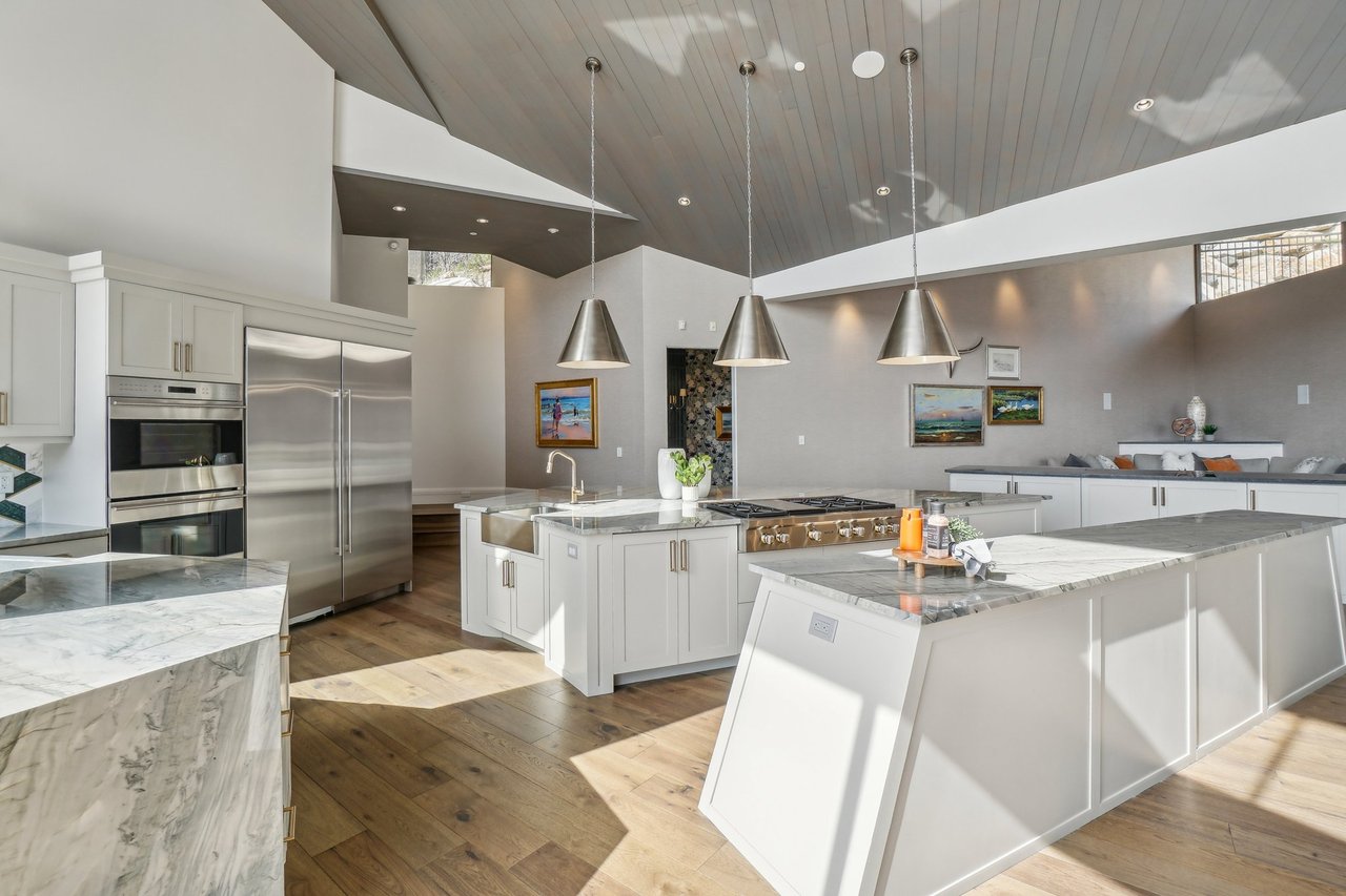 4141 E Canyon Estate Dr