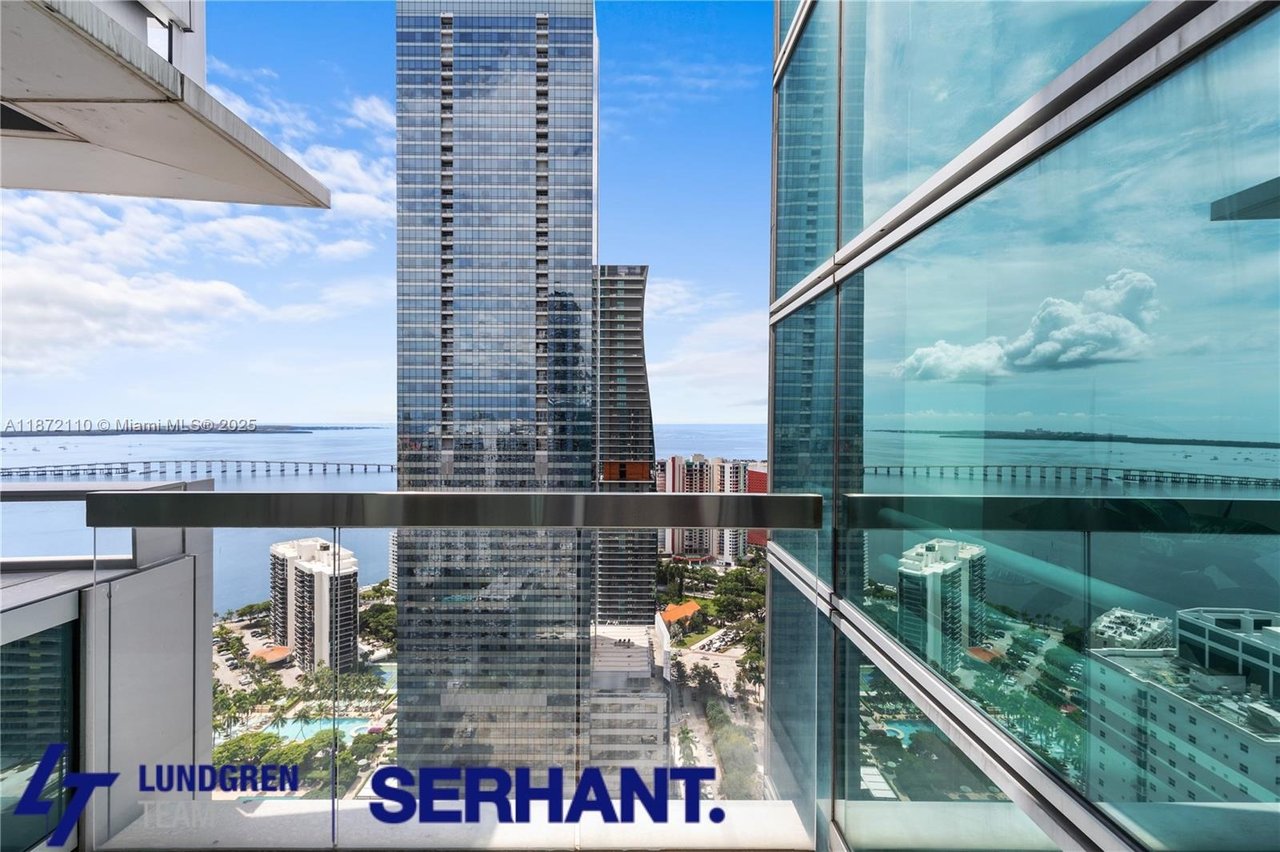 1395 Brickell Ave #3404