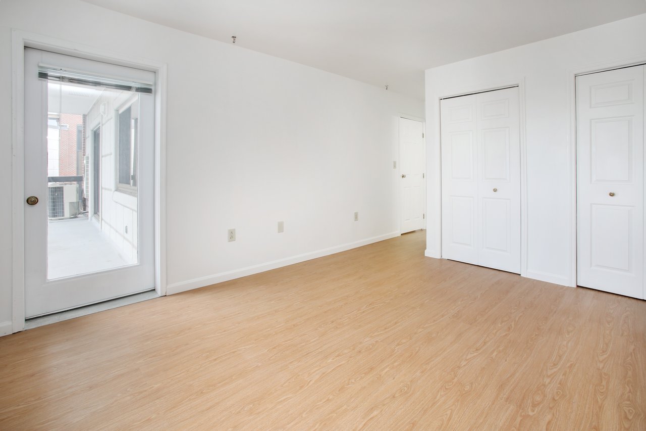 90 Quincy Shore Drive Unit: 812