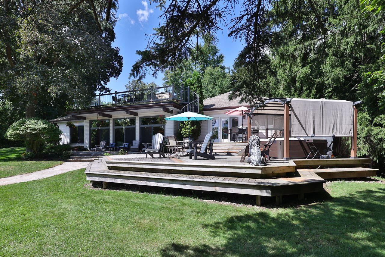 24 School Street, Waterdown