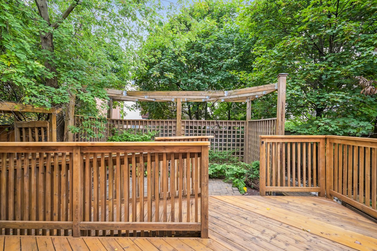 Detached Fixer Upper in River Oaks 