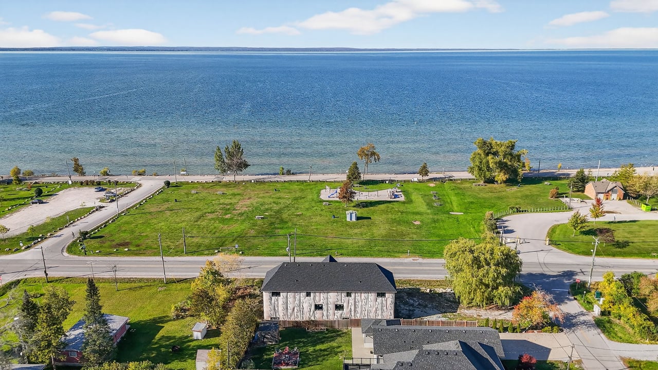 802 Willowview Rd, Georgina