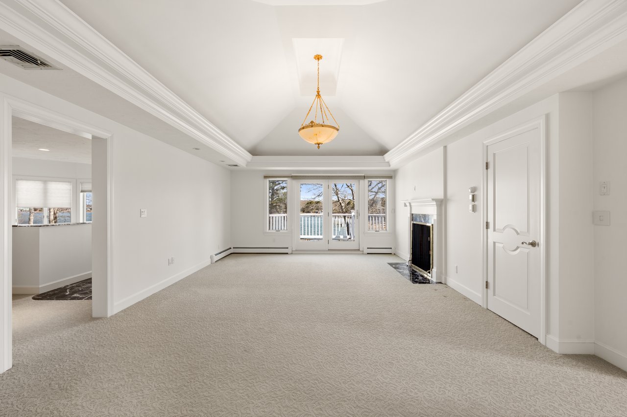 Breathtaking views over West Bay and Eel River