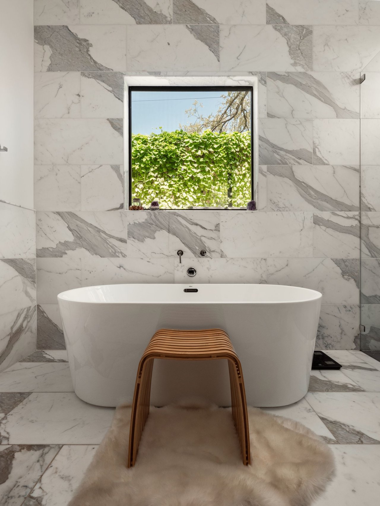 Modern Warmth in the Heart of Tarrytown
