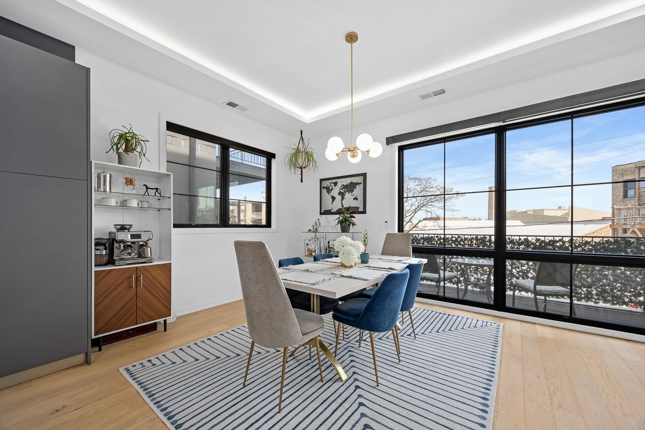 2633 N Emmett St Unit 2R