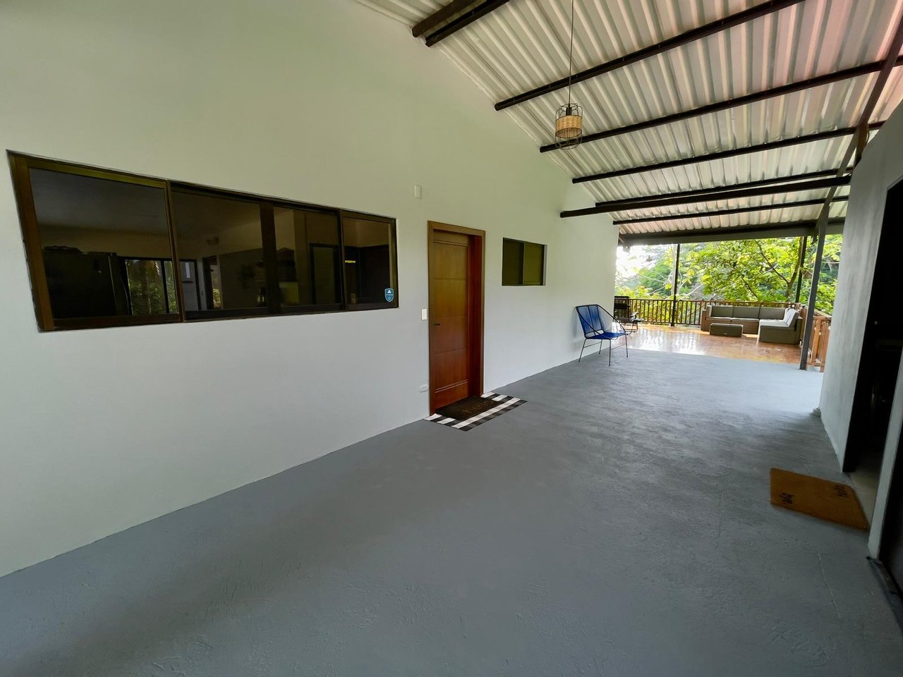 Ocean Peek Paradise Villa - 3 Bed - 1 Bath With a Pool in Hatillo