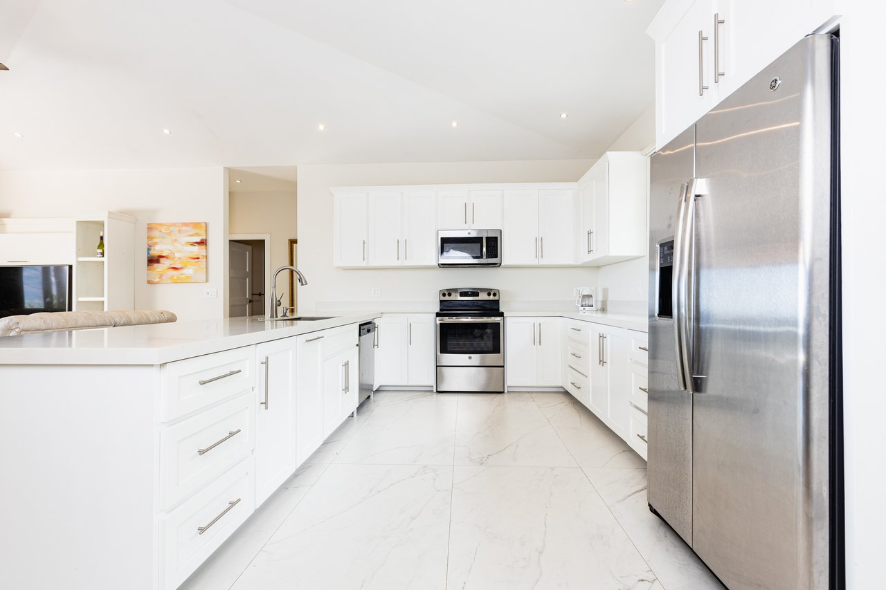 Casa Rincon De Mar | 3-Bedroom Ocean-View Home in Exclusive Mar Vista