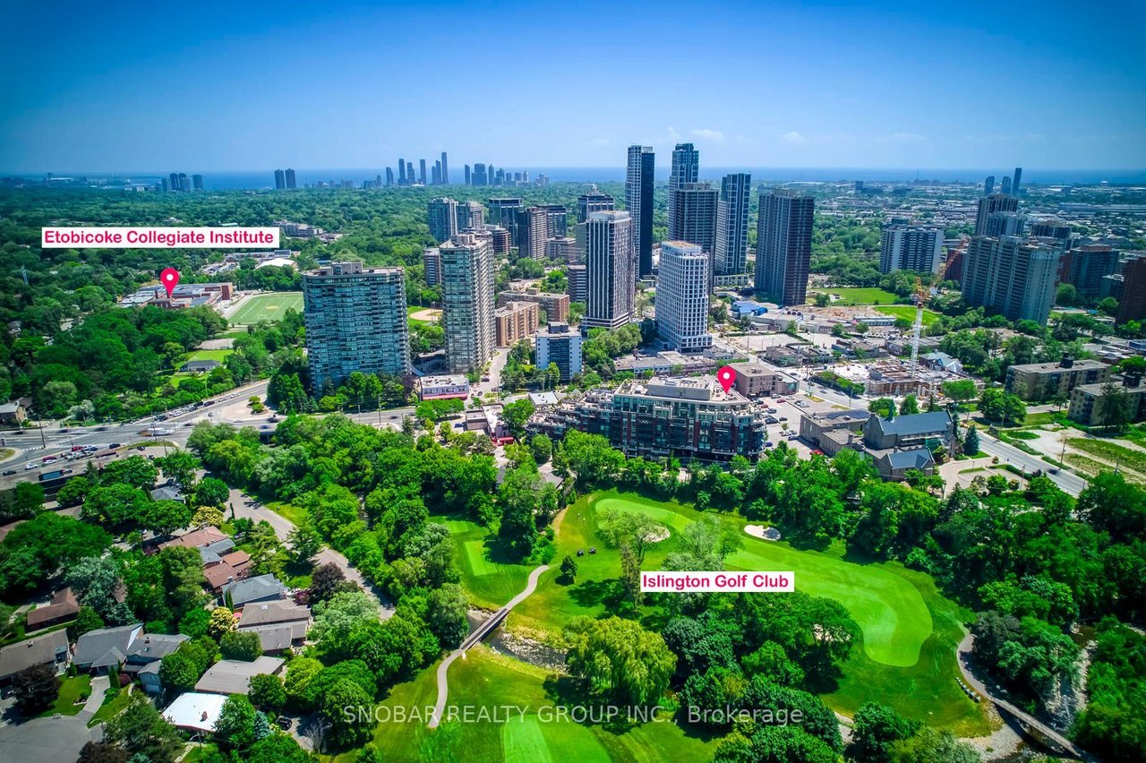 PENTHOUSE WITH GOLF PERKS