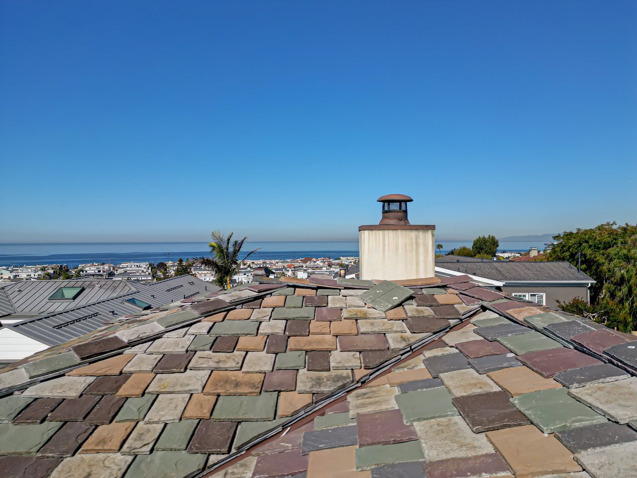 Hill Section View Home