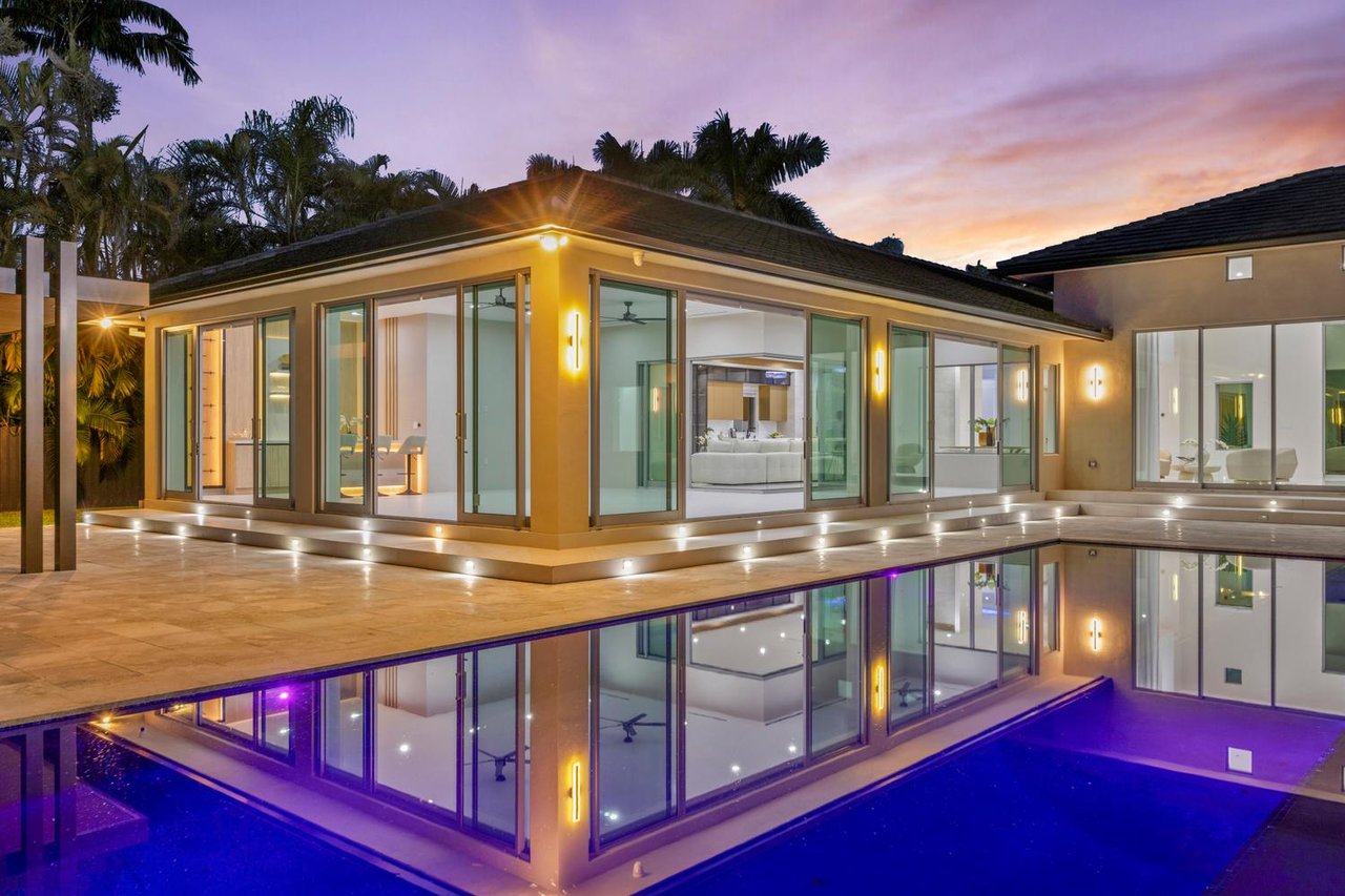 JUST LISTED: Modern Luxury Estate at 11240 SW 95th Street