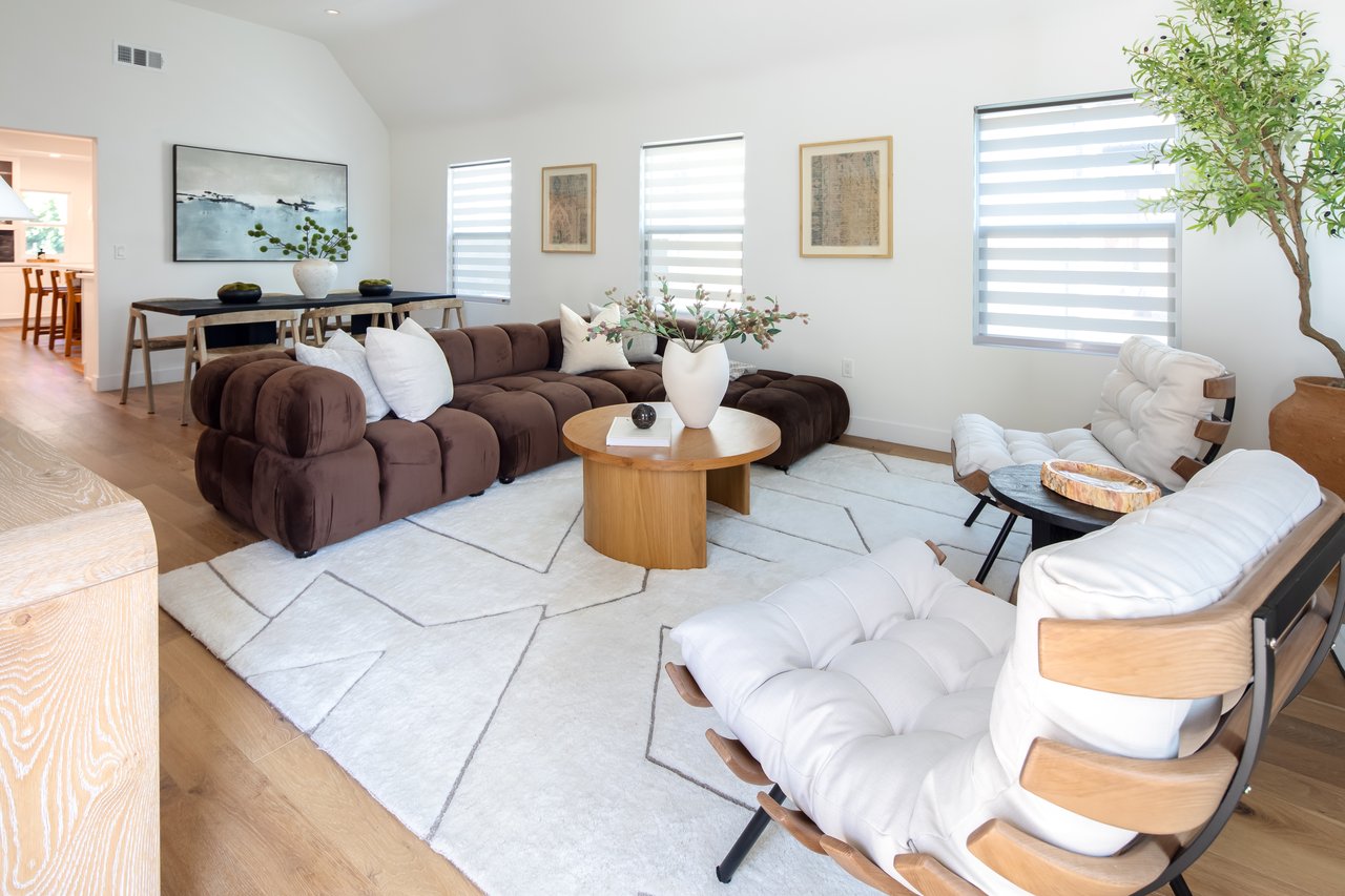 1363 S Curson Ave, Wilshire Vista