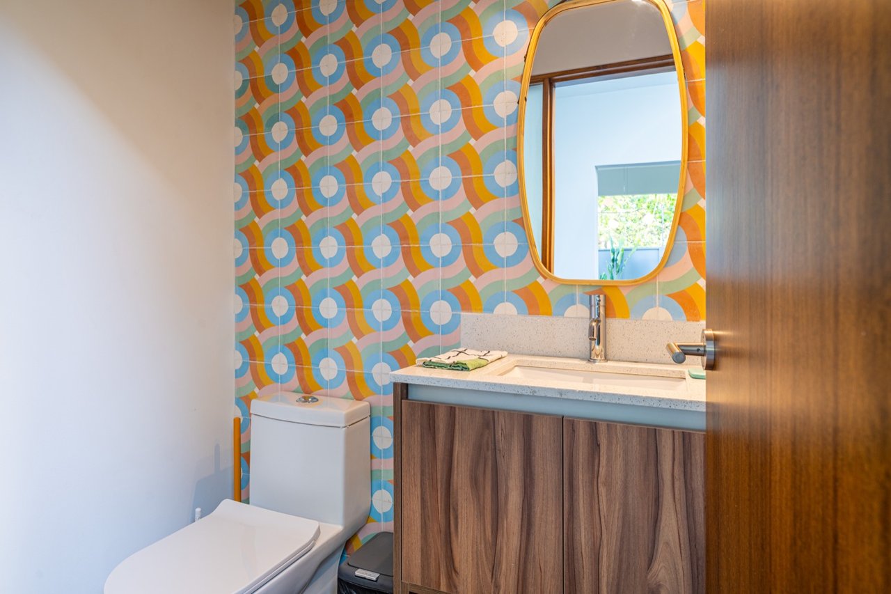 Stunning 3-Bedroom, 2.5-Bathroom Tropical Mid-Century Modern Home – Steps from the Beach