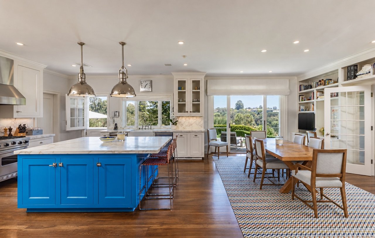 770 Napoli Dr