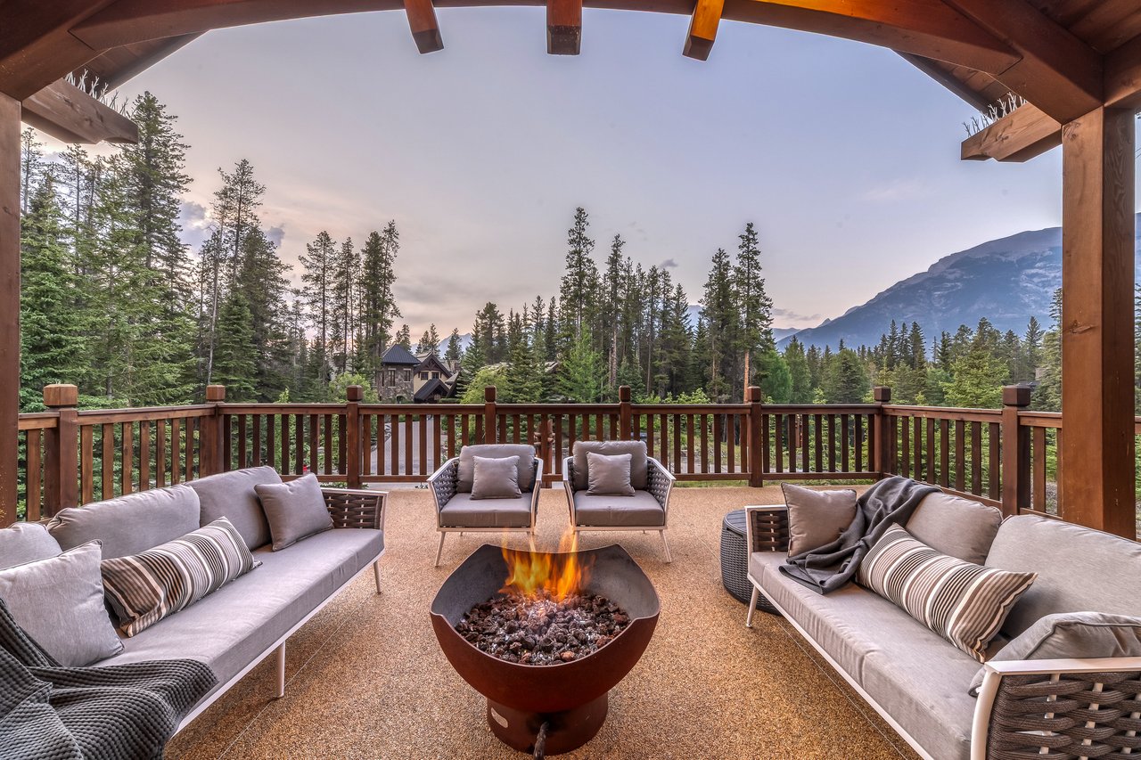 Refined Mountain Living at Cairns Landing
