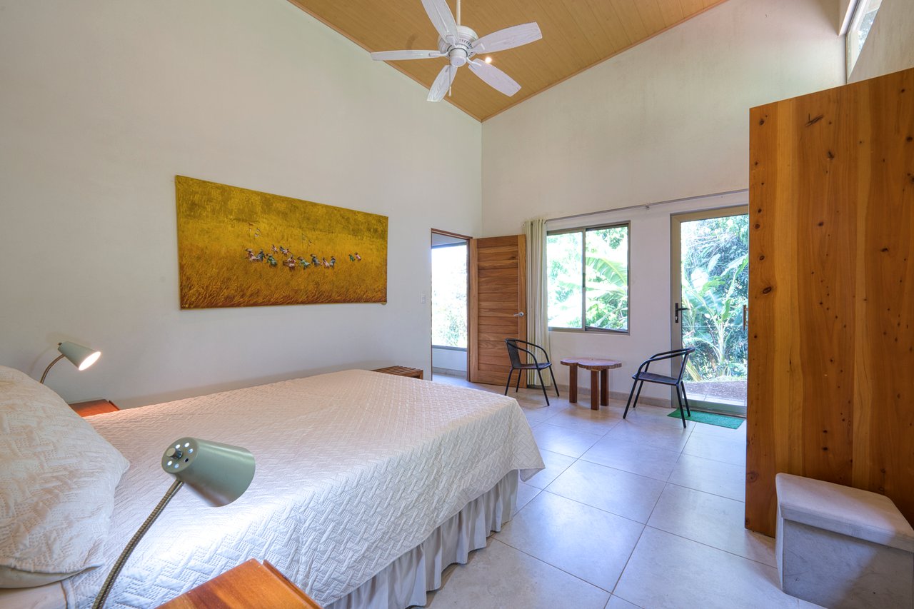 12.25 ACRES – 3 Bedroom 2 Story Ocean View Home 10 Min To The Beach!!!