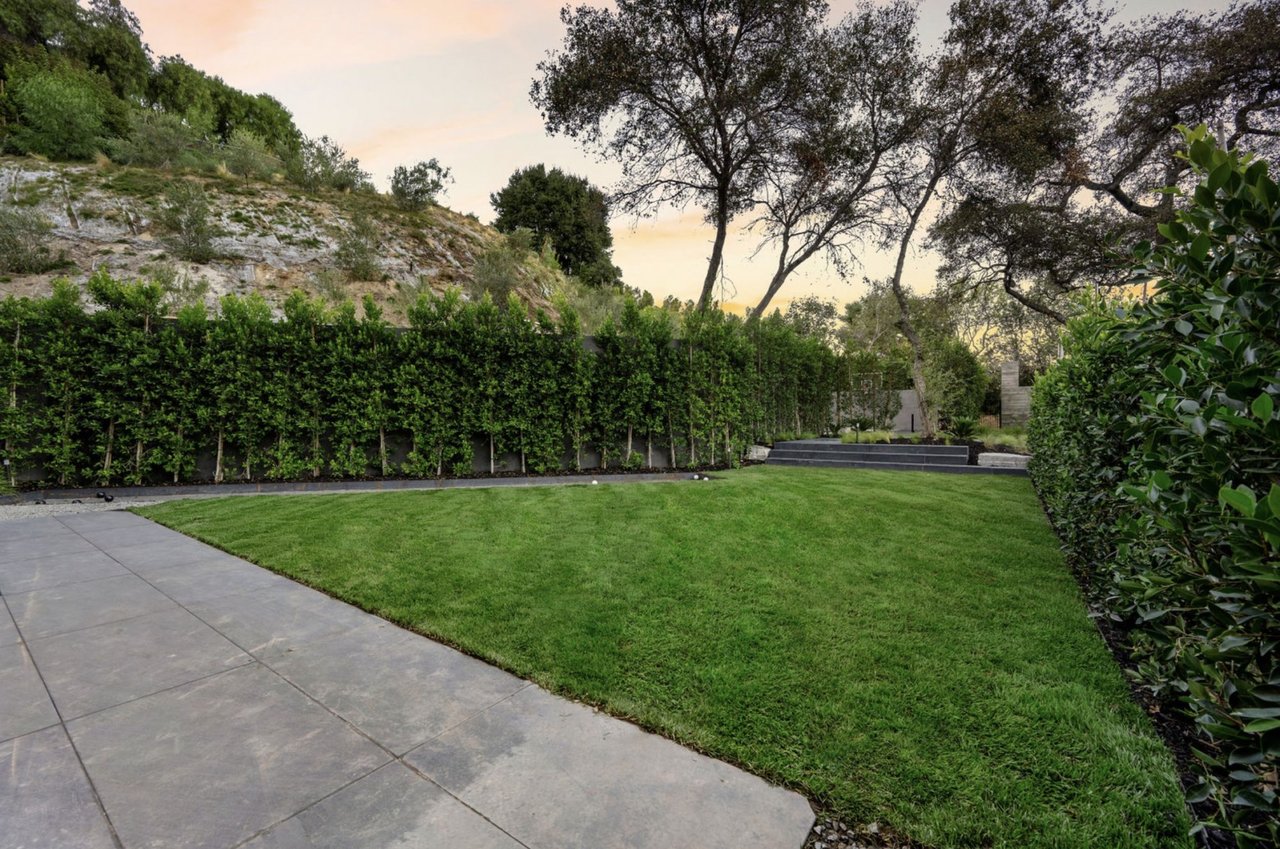 16041 Woodvale Road