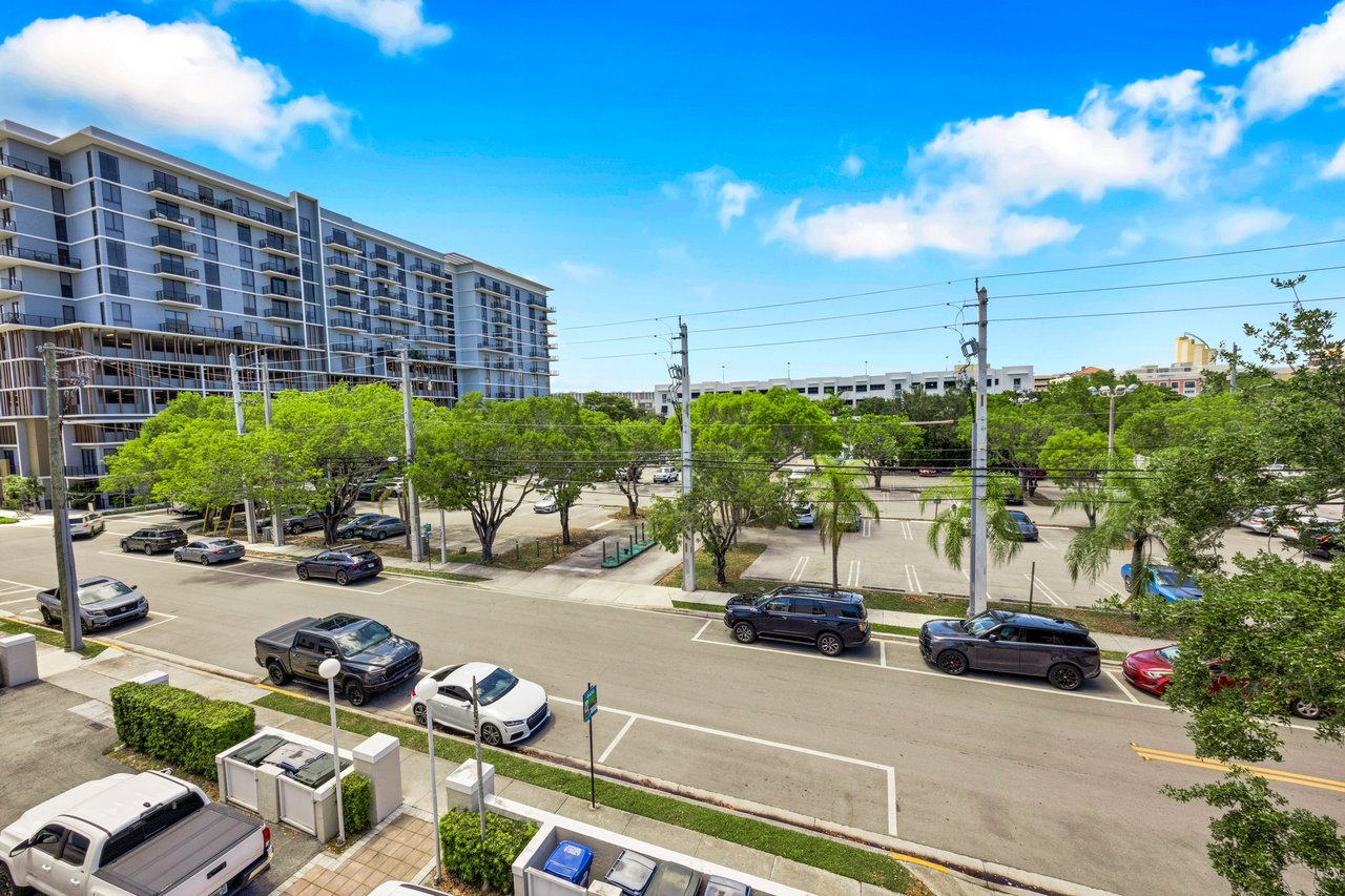 Tri-Level Townhome in the Heart of South Miami
