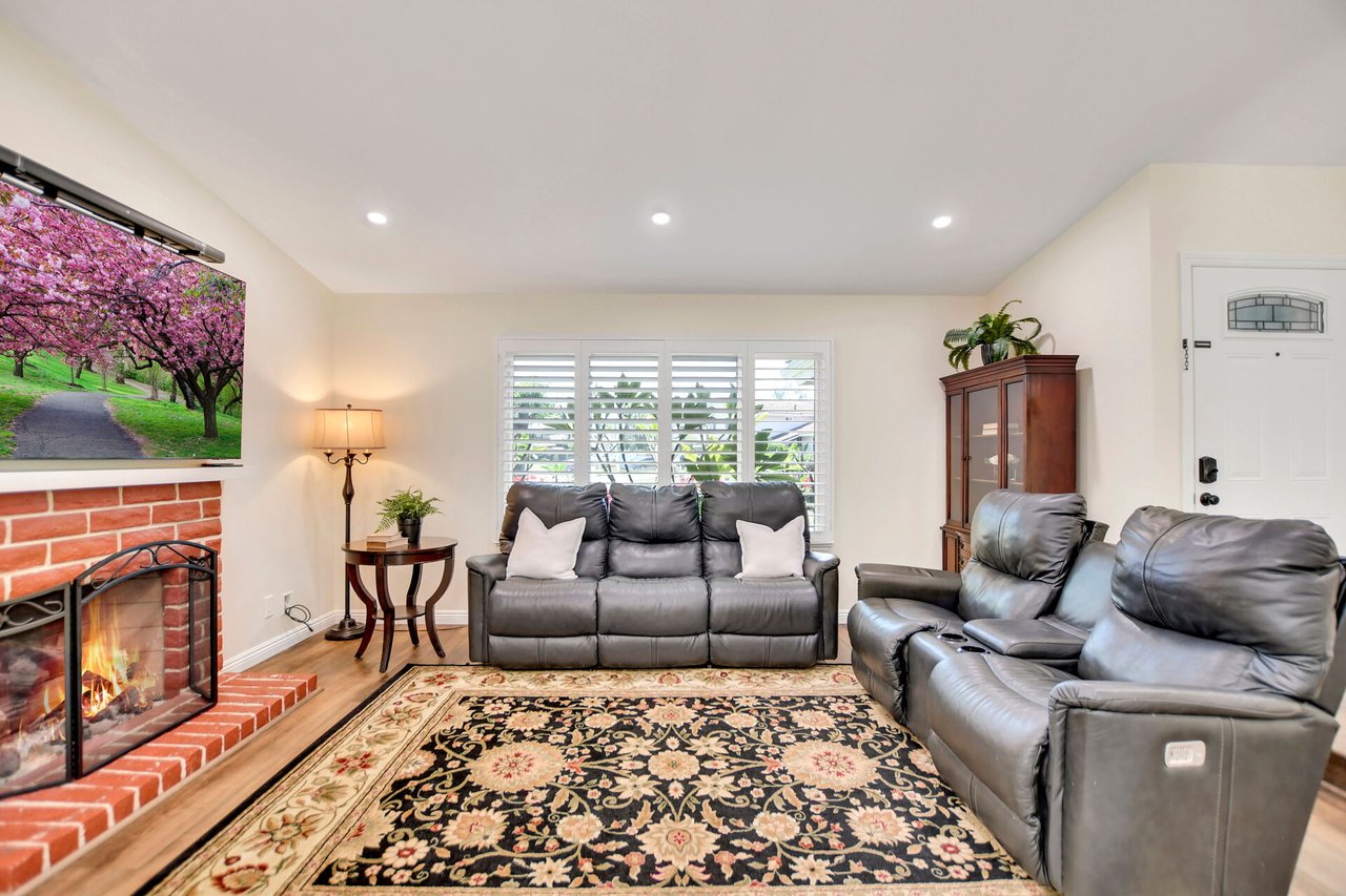 3721 Helena Circle