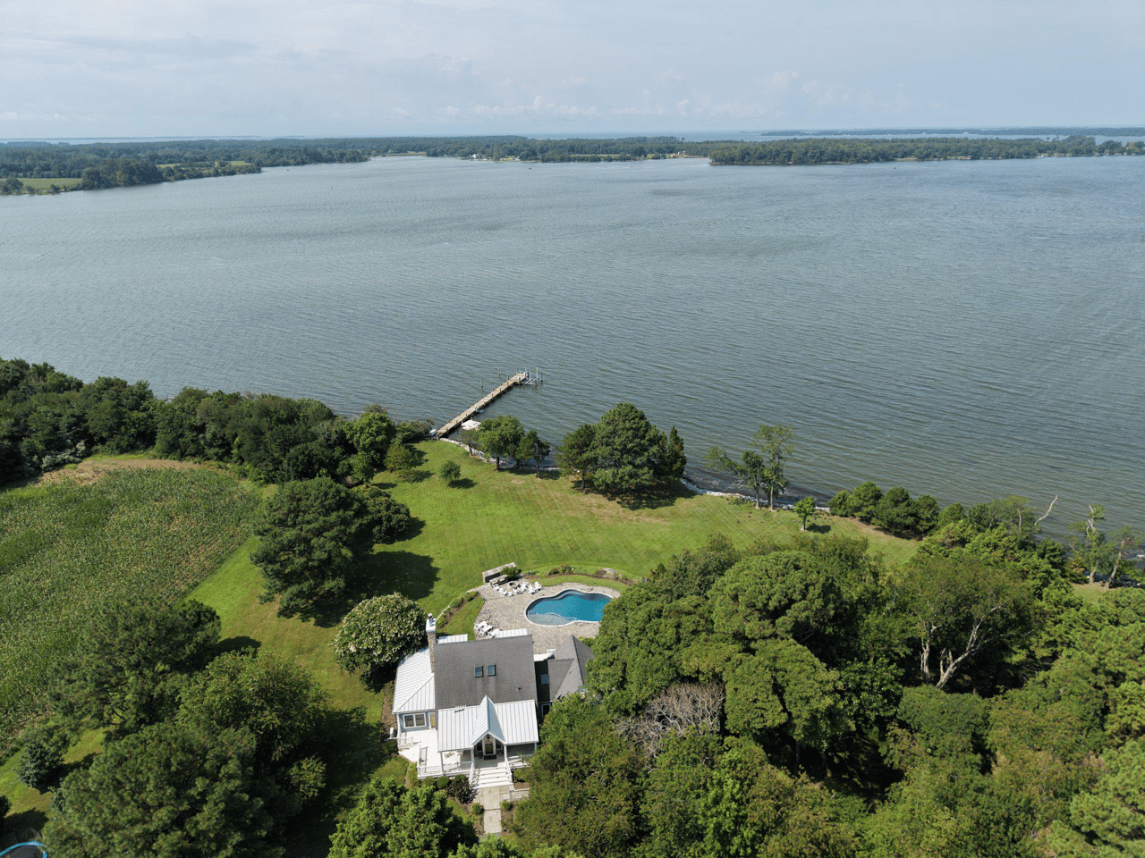7116 Pea Neck Road