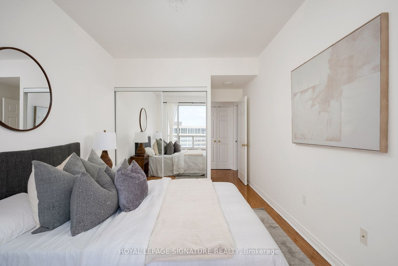 PENTHOUSE FOR DOWNTOWN LIVING 