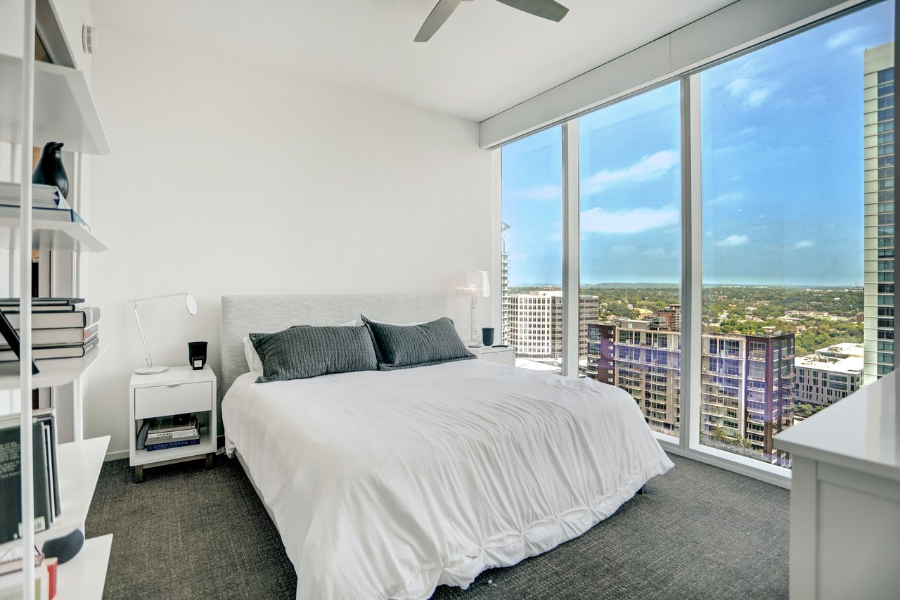301 West Ave #2104