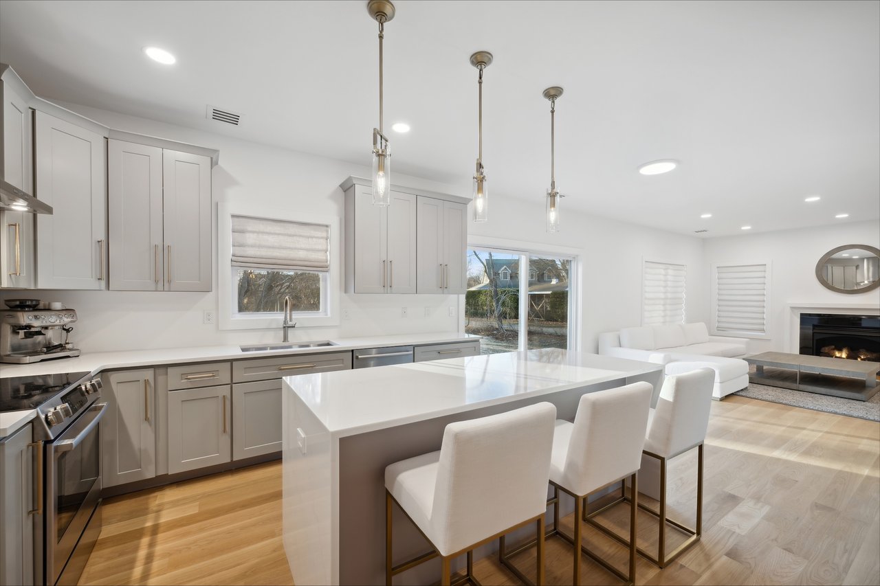 NC South Street, Manorville, NY, 11949